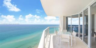 18671 Collins Ave Gallery 11
