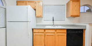 Gated Community townhome, with private garage Gallery 13