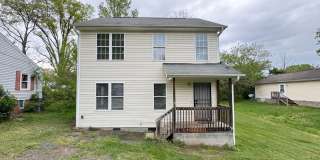 4 Bedroom Off Franklin Blvd Gallery 1