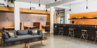 Axis Gallery 20