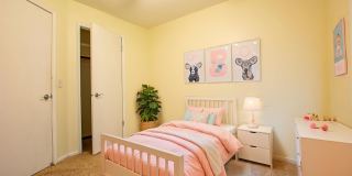 3 Bedroom / 2 Bath Home off 108th and Q! Gallery 11