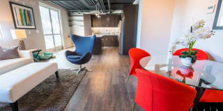 Theatre Square Apartments Gallery 20