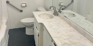 Updated Charming 3 bed 1-bath Gallery 5