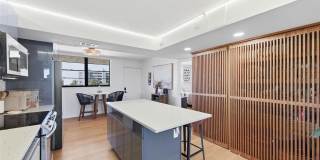 19701 GULF BOULEVARD Gallery 13