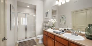 Galleria Parc Apartments Gallery 15