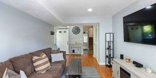 4 Duck Pond Rd Apt 218 Gallery 1