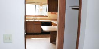 $1,550 | 3 Bedroom, 2.5 Bathroom Townhome | No Pets | Available for August 1st, 2026 Move In! Gallery 8