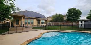 AVAILABLE NOW & READY FOR MOVE-IN - INGROUND POOL & SOLAR PANELS! Gallery 4
