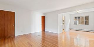 1539 Monroe Gallery 1
