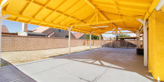 36805 Alder Street Gallery 18