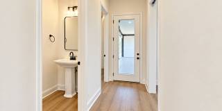 LakeGenevaStN9954 Gallery 1