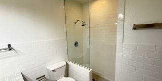 River Oaks Gallery 75