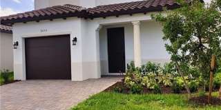 5573 Cobalto Way Gallery 1