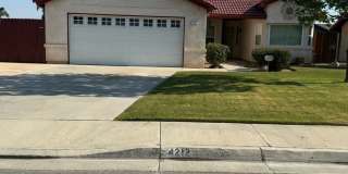 4212 Cyclone Drive Beautiful Home IN SW Bakersfield Gallery 3