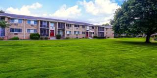 Clover Park Apartments Gallery 18