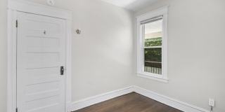 216 Delaware Avenue Gallery 24