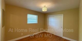 516 E. Stanford Gallery 9