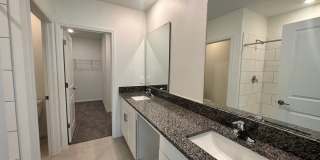 Spacious 5BR House in Lakeland Gallery 13