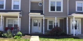 2 Bedroom Townhome/Chesterfield/Manchester High Gallery 1