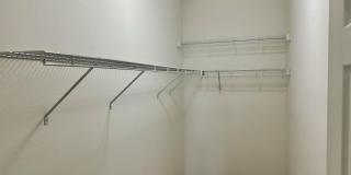 556 WORCESTER Court Gallery 16