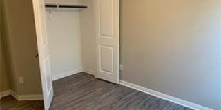 2702 Montana Avenue Gallery 20