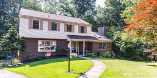 Beautiful 4-bedroom home located in Allison Park! Gallery 1