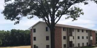 1804 East Summit Street Gallery 1