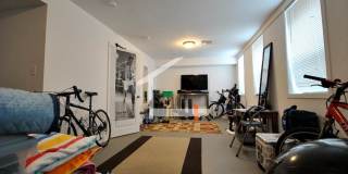Nicely renovated Townhouse in a prime location near the Green Line with parking included! Gallery 14