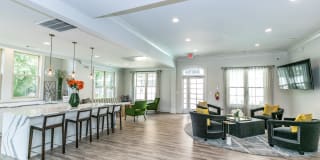 1401 West Paces Gallery 3