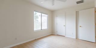 Modern East Tucson Sanctuary: 3BR with Wood Floors & Private Fenced Yard Gallery 25