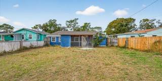 5801 MAGNOLIA STREET N Gallery 21