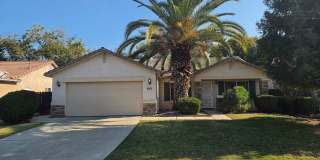 Beautiful Home for rent in Visalia, Ca Gallery 1