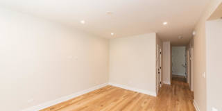 4953 N Oakley Gallery 3
