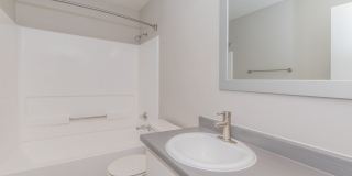 Rise Broadway Gallery 61