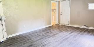 1143 Laredo Avenue Gallery 13