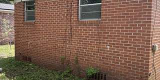 2081 Baldwin Street Gallery 3