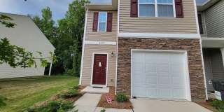 Room in 3 Bedroom Home at Guildford Hill Ln Gallery 12