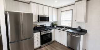 25156 Nuway Avenue Gallery 1