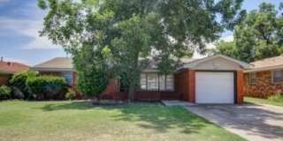 2611 49th Street Gallery 1