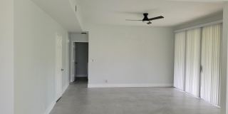 10535 NW 10th Street Gallery 7