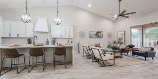 8941 E Maple Drive Gallery 31