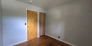 721 N Carroll Avenue Gallery 11