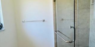 3019 SE 5th Place Gallery 28