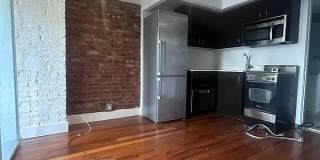 195 E 4th St Gallery 2