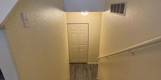 726-728 East Spokane Avenue Gallery 17