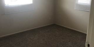 1436 S Kenneth Pl Gallery 13