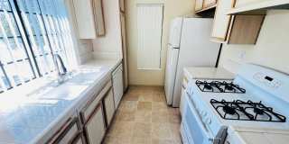 Mira Mesa Two Master Bedroom Upper Level Corner Condo Gallery 9