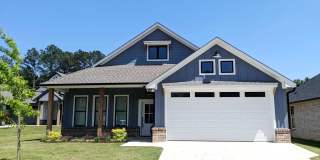 Gorgeous 4 Bedroom, 2 Bath Home in Tyler! Gallery 1