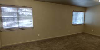 NW 3x2 townhome with primary bedroom on the main level Gallery 19