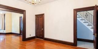 527 East 4th Gallery 3